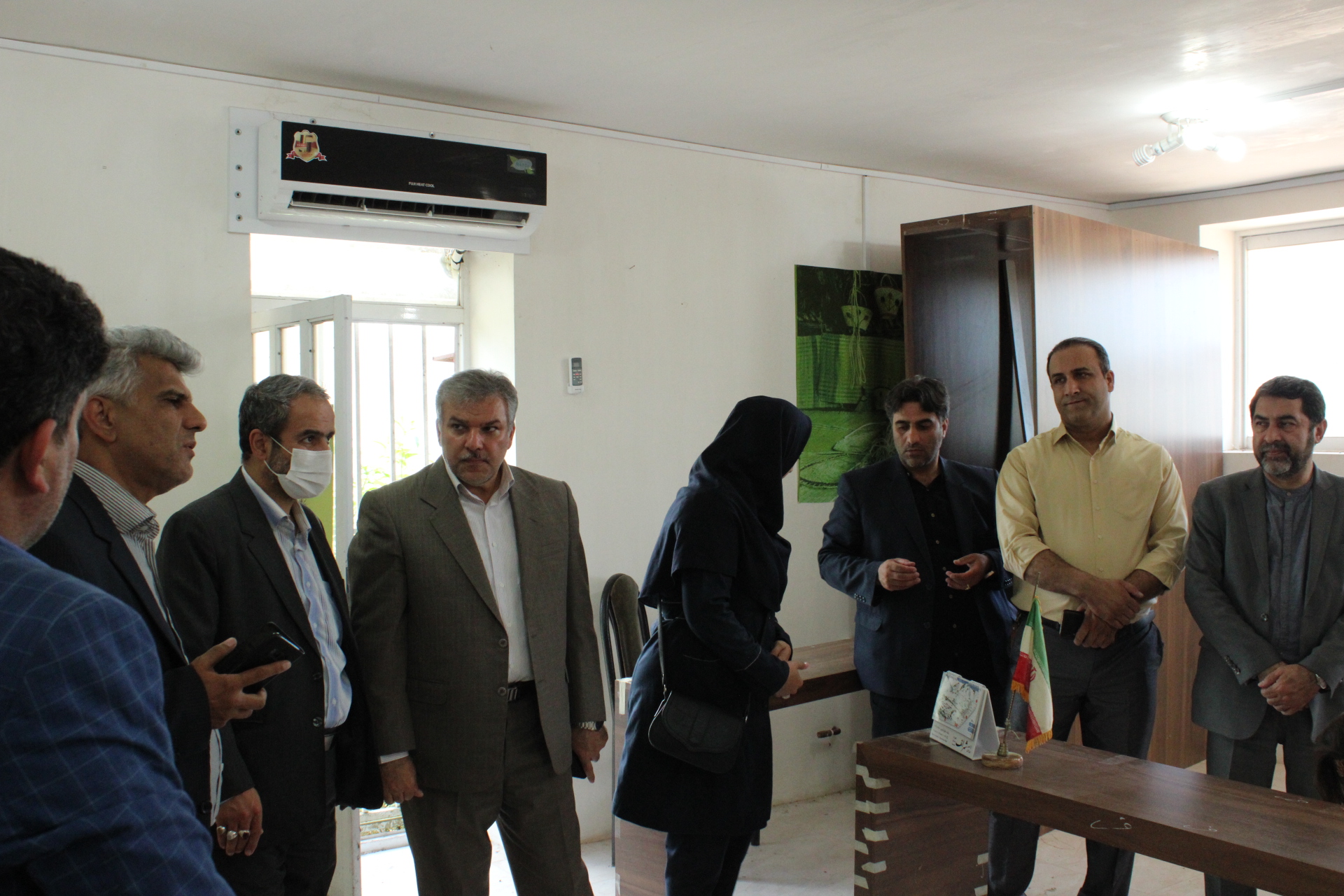 افتتاح فروشگاه صنایع‌دستی در فشتکه